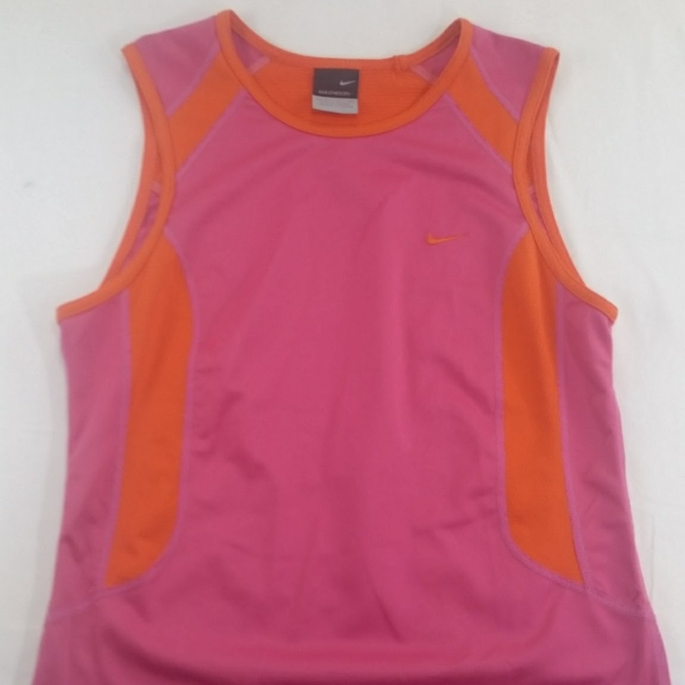 Nike Sphere Dry Fit Workout Tank 100% Polyester G1